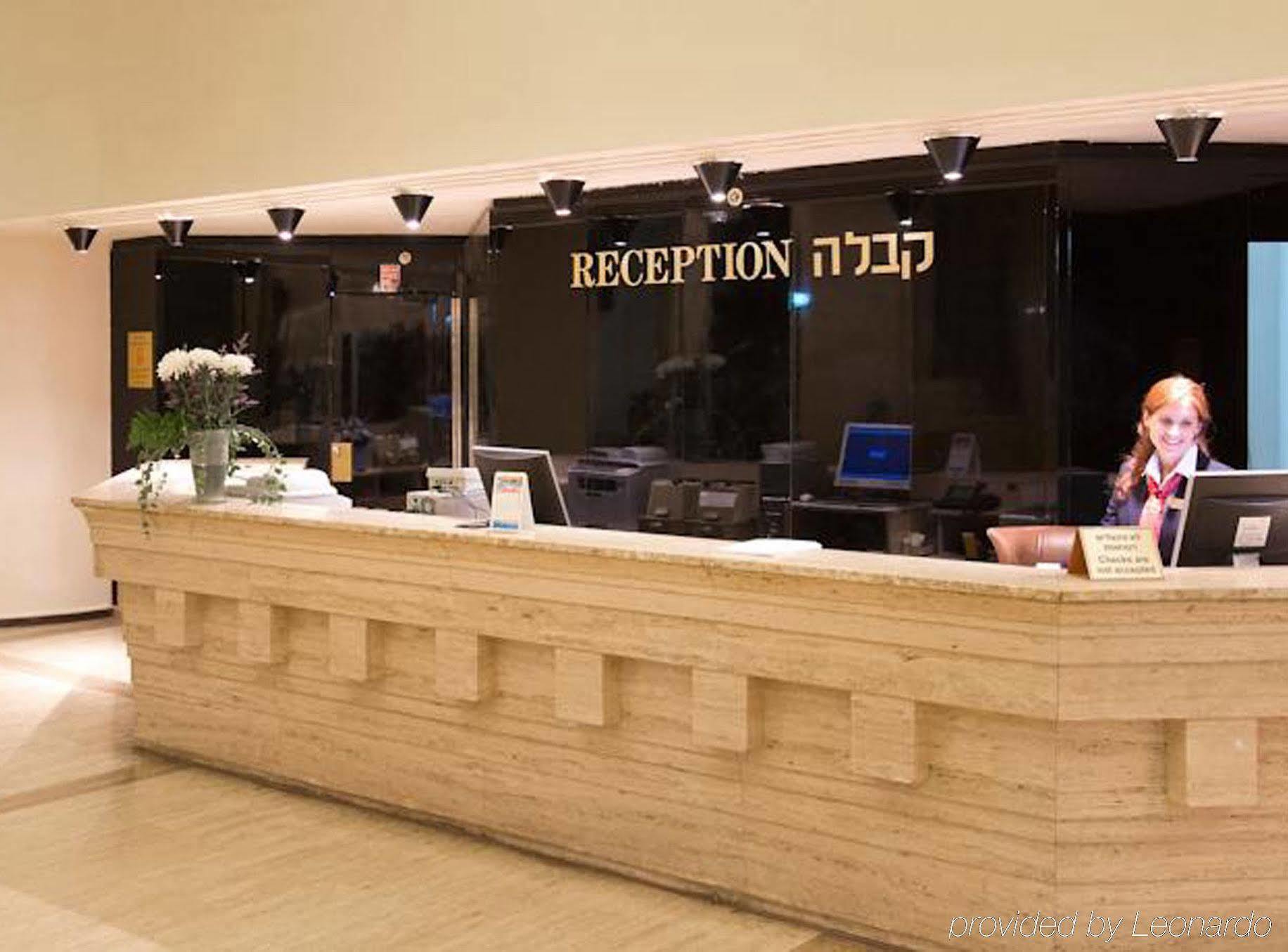 Royal Wing Hotel Yerusalem Bagian luar foto